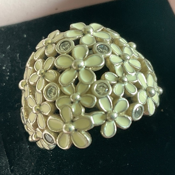 Pandora daisy clusters ring - Picture 2 of 8